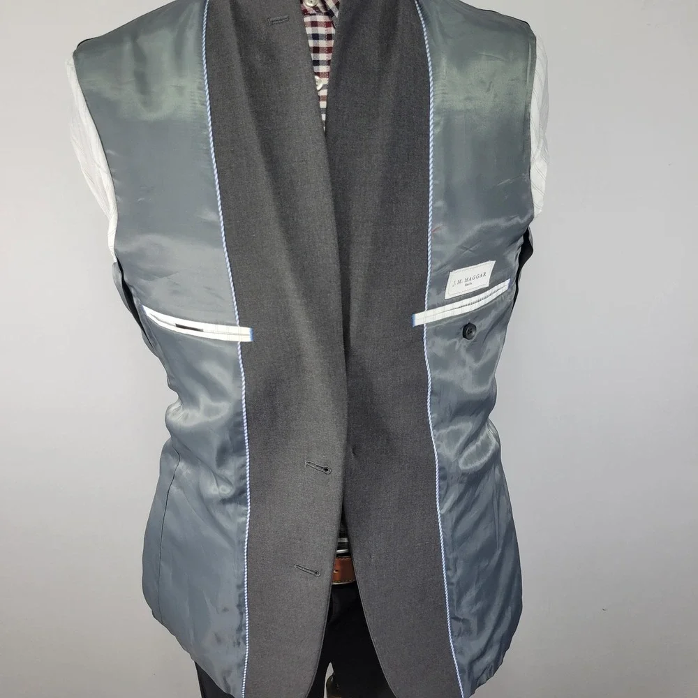 Haggar‎ Men's Sport Coat Blazer Two Button Gray Polyester Blend Size 40L